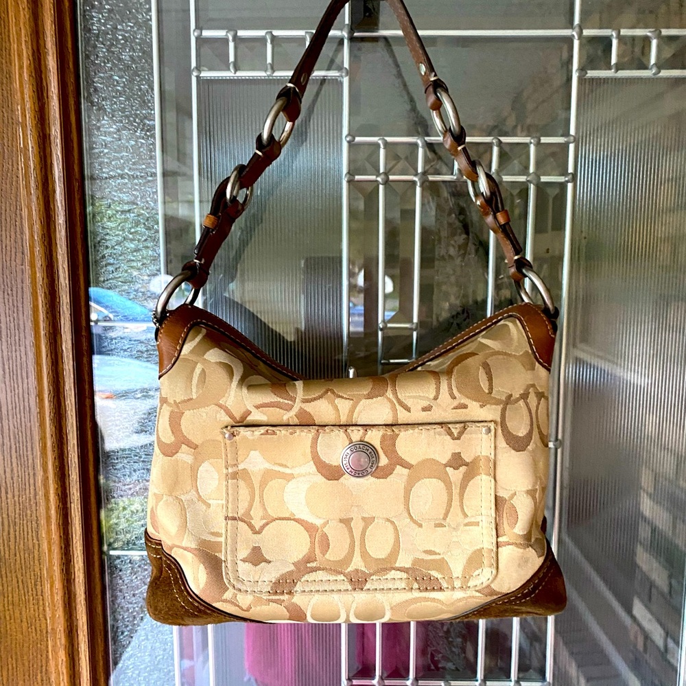 Coach bag w/ signature logo. Canvas with suede -leather strap. GREAT CONDITION. - Picture 1 of 16